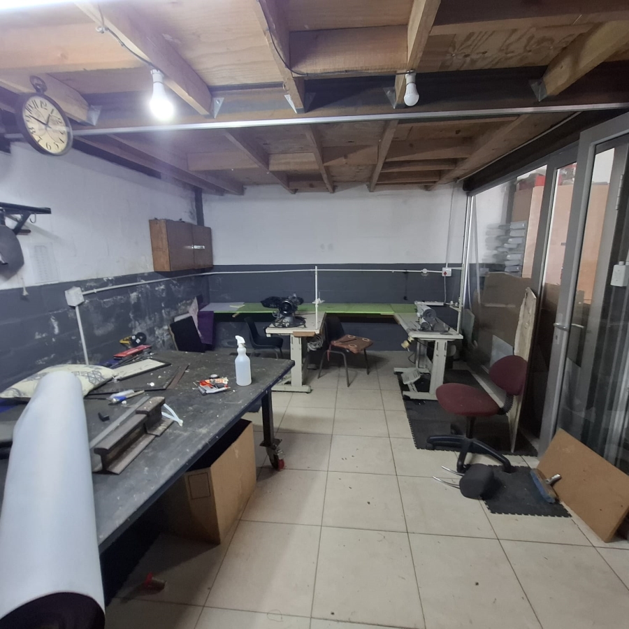 To Let commercial Property for Rent in Brackenfell Central Western Cape